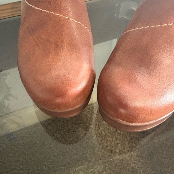 b.o.c. Brown Leather Clogs with Strap - Picture 5 of 5